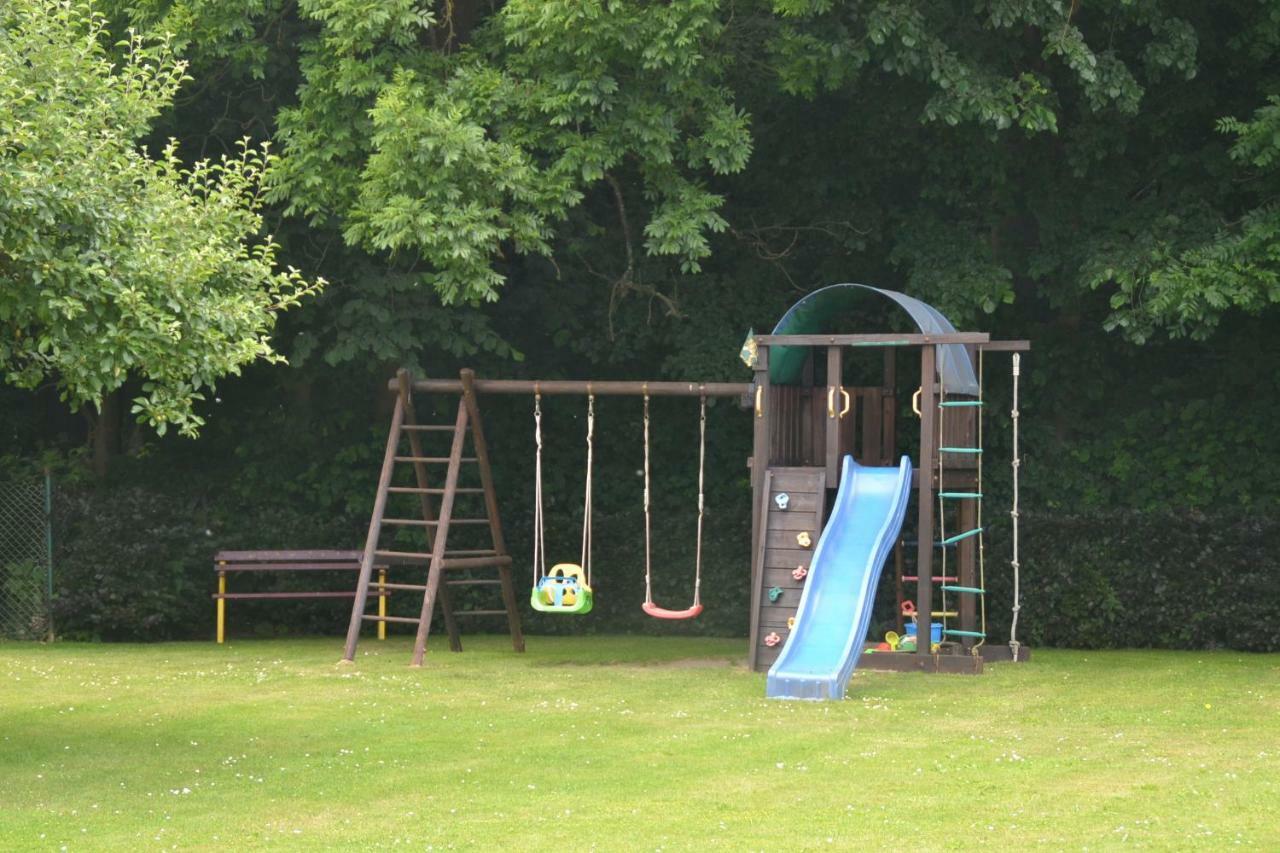Radlerwohnung Bei Familie Saupe Schaprode Eksteriør bilde